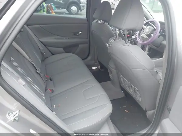 KMHLS4DG8RU687364 2024 HYUNDAI ELANTRA - Image 8