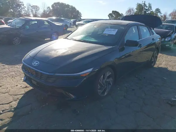 KMHLS4DG8RU688787 2024 HYUNDAI ELANTRA - Image 2