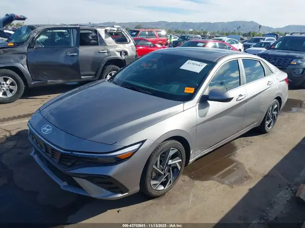 KMHLS4DG8RU691236 2024 HYUNDAI ELANTRA - Image 2