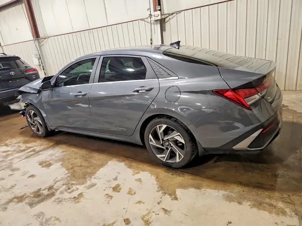 KMHLS4DG8RU699840 2024 HYUNDAI ELANTRA - Image 2