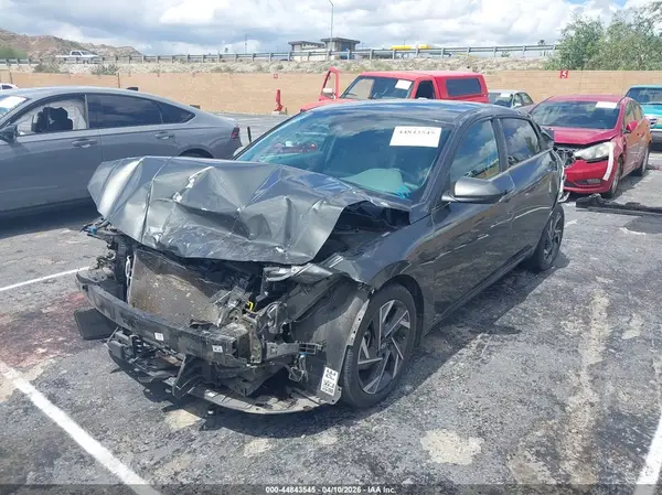 KMHLS4DG8RU703093 2024 HYUNDAI ELANTRA - Image 2