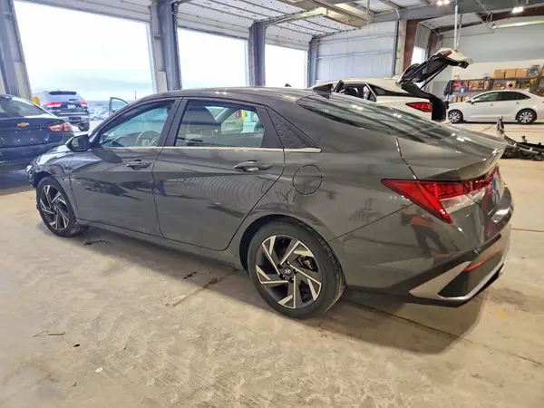KMHLS4DG8RU717978 2024 HYUNDAI ELANTRA - Image 2