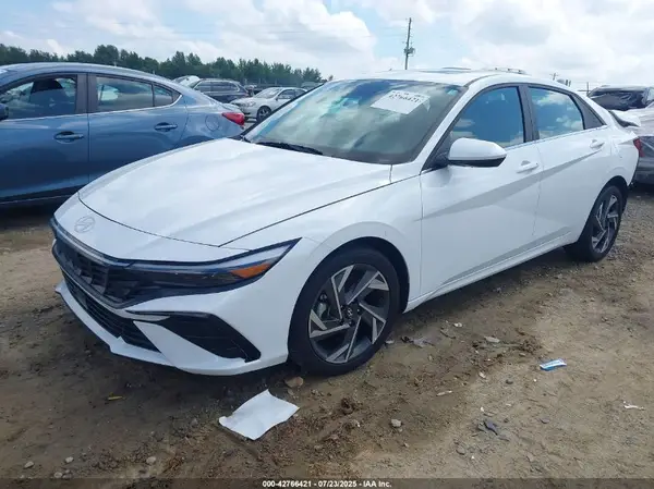 KMHLS4DG8RU734358 2024 HYUNDAI ELANTRA - Image 2