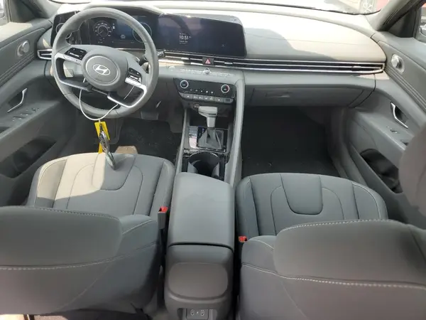 KMHLS4DG8RU759163 2024 HYUNDAI ELANTRA - Image 8