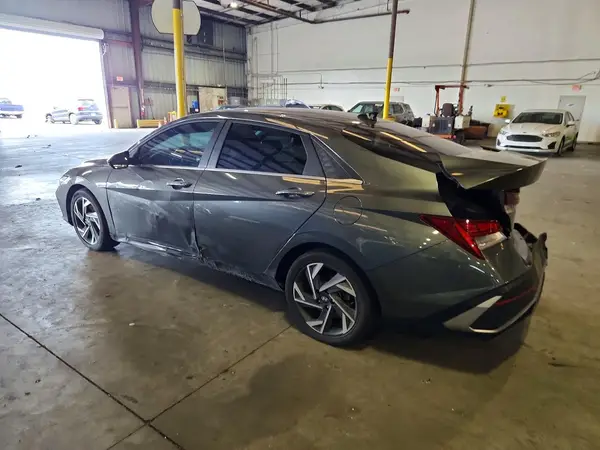 KMHLS4DG8RU759292 2024 HYUNDAI ELANTRA - Image 2