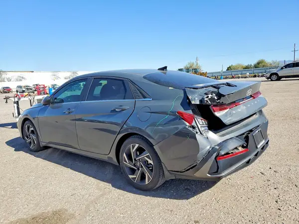 KMHLS4DG8RU797007 2024 HYUNDAI ELANTRA - Image 2