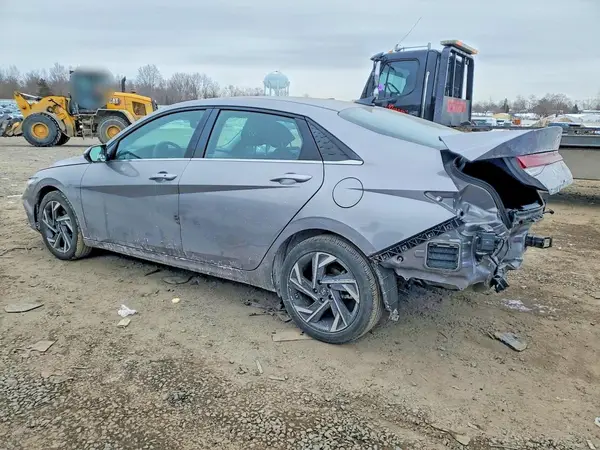 KMHLS4DG8RU809463 2024 HYUNDAI ELANTRA - Image 2
