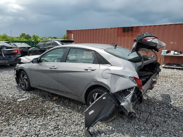 KMHLS4DG8RU834248 2024 HYUNDAI ELANTRA - Image 2