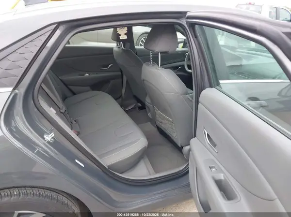 KMHLS4DG8RU835285 2024 HYUNDAI ELANTRA - Image 8