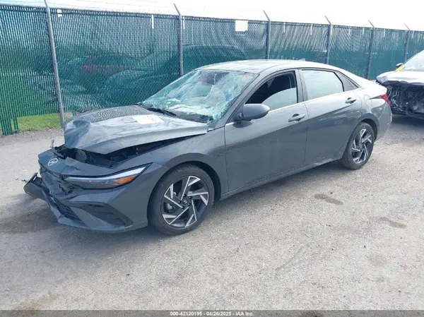 KMHLS4DG8RU841099 2024 HYUNDAI ELANTRA - Image 2