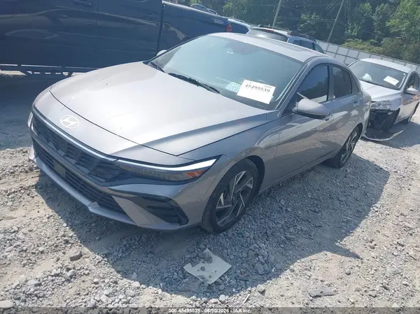KMHLS4DG8SU000258 2025 HYUNDAI ELANTRA - Image 2
