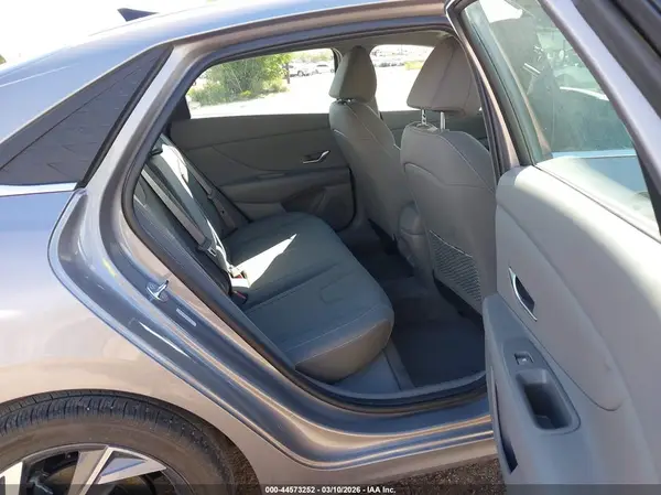 KMHLS4DG8SU013382 2025 HYUNDAI ELANTRA - Image 8