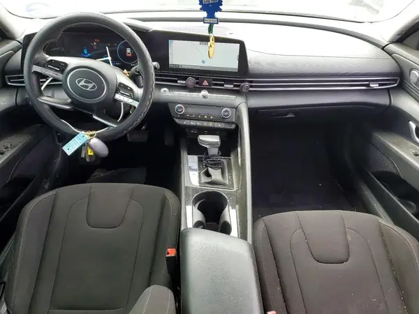 KMHLS4DG8SU855087 2025 HYUNDAI ELANTRA - Image 8