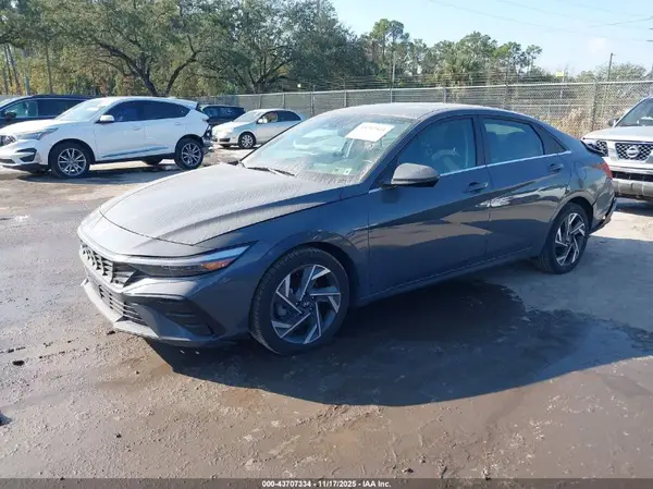 KMHLS4DG8SU858846 2025 HYUNDAI ELANTRA - Image 2