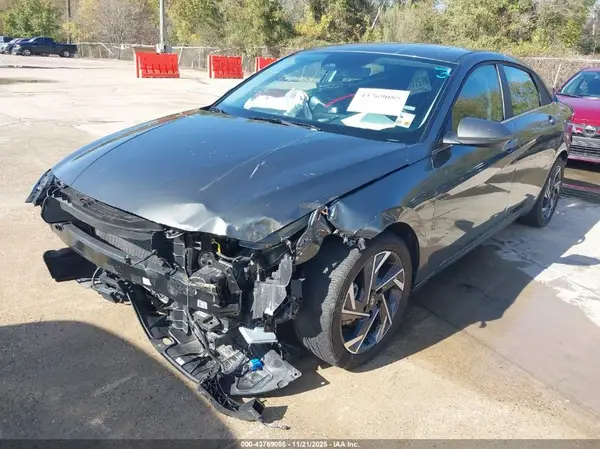 KMHLS4DG8SU863335 2025 HYUNDAI ELANTRA - Image 2