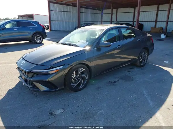 KMHLS4DG8SU870687 2025 HYUNDAI ELANTRA - Image 2