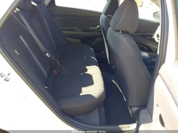 KMHLS4DG8SU881026 2025 HYUNDAI ELANTRA - Image 8