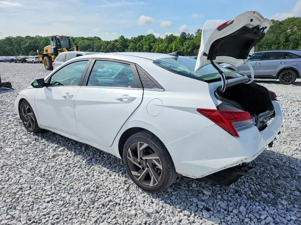 KMHLS4DG8SU906071 2025 HYUNDAI ELANTRA - Image 2