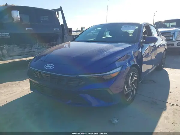 KMHLS4DG8SU920956 2025 HYUNDAI ELANTRA - Image 2