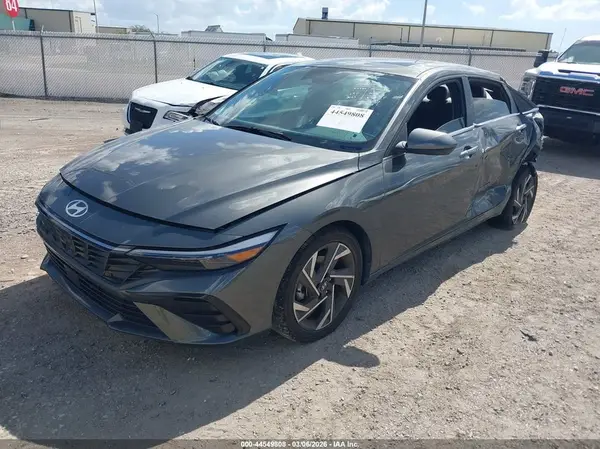 KMHLS4DG8SU943069 2025 HYUNDAI ELANTRA - Image 2