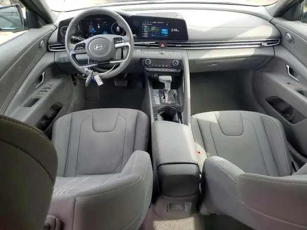 KMHLS4DG8SU943346 2025 HYUNDAI ELANTRA - Image 8