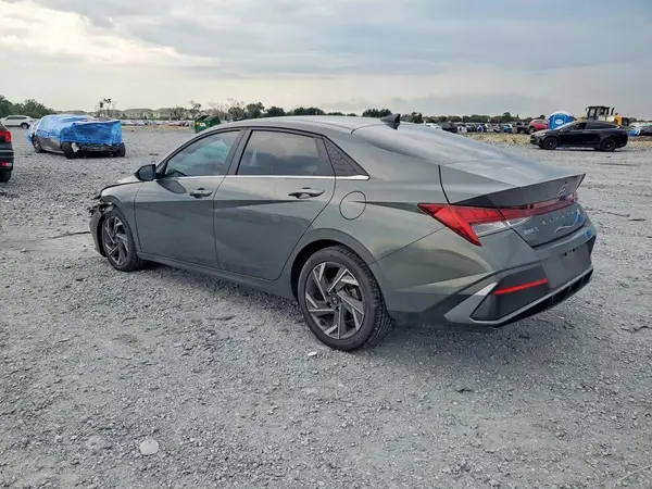 KMHLS4DG8SU943895 2025 HYUNDAI ELANTRA - Image 2