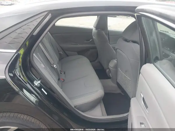 KMHLS4DG8SU949275 2025 HYUNDAI ELANTRA - Image 8