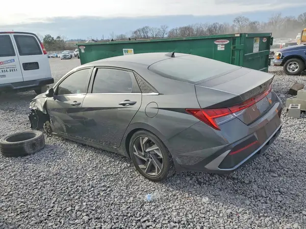 KMHLS4DG8SU967582 2025 HYUNDAI ELANTRA - Image 2