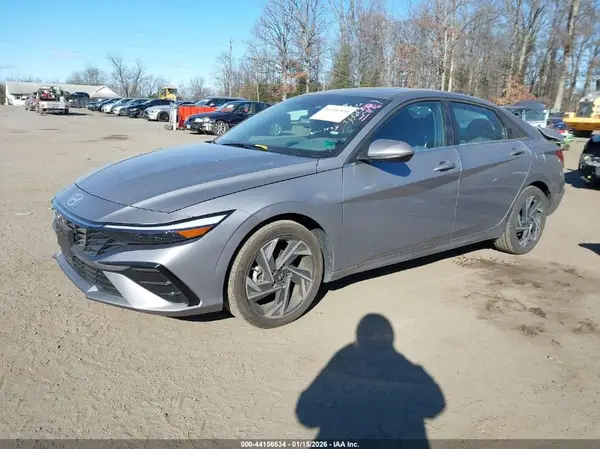 KMHLS4DG8SU969784 2025 HYUNDAI ELANTRA - Image 2