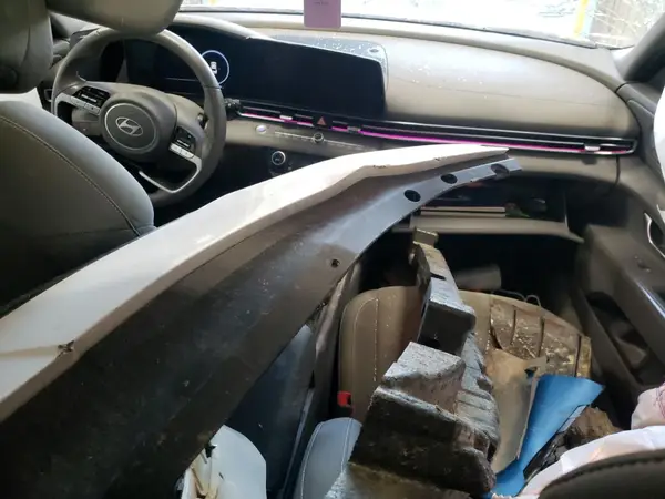 KMHLS4DG9RU657967 2024 HYUNDAI ELANTRA - Image 8