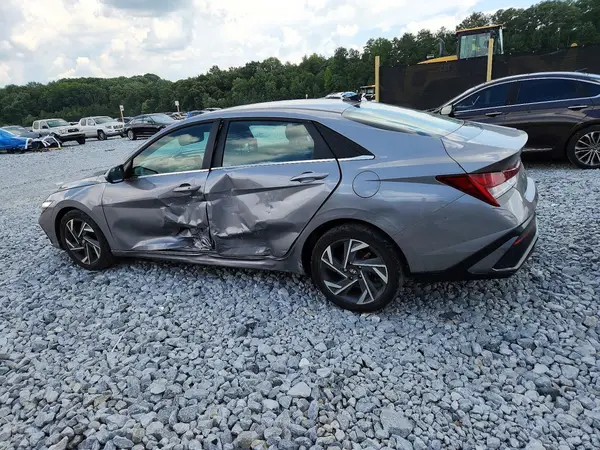 KMHLS4DG9RU670217 2024 HYUNDAI ELANTRA - Image 2