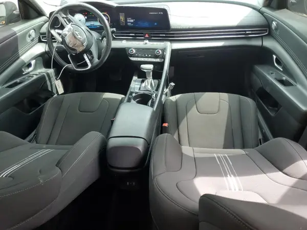 KMHLS4DG9RU689513 2024 HYUNDAI ELANTRA - Image 8