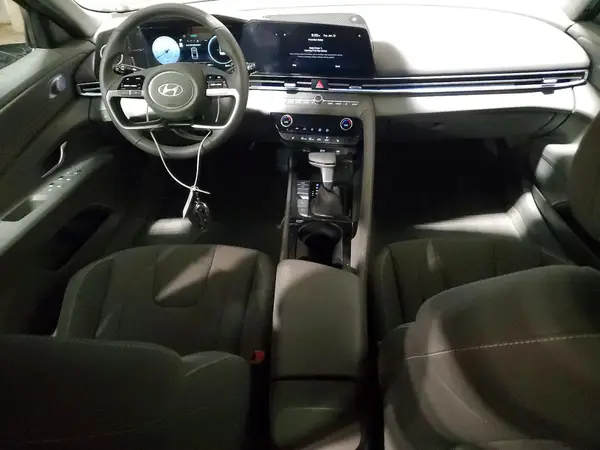 KMHLS4DG9RU703278 2024 HYUNDAI ELANTRA - Image 8