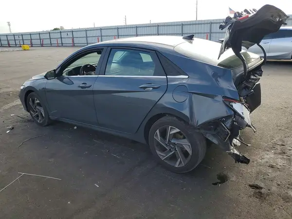 KMHLS4DG9RU721778 2024 HYUNDAI ELANTRA - Image 2
