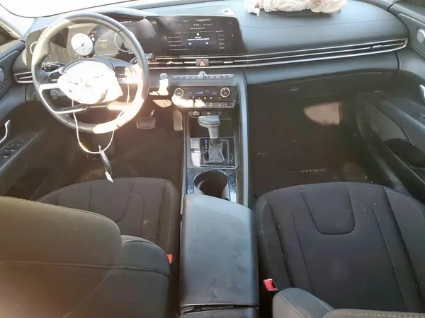 KMHLS4DG9RU724437 2024 HYUNDAI ELANTRA - Image 8