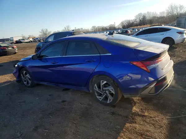 KMHLS4DG9RU750679 2024 HYUNDAI ELANTRA - Image 2