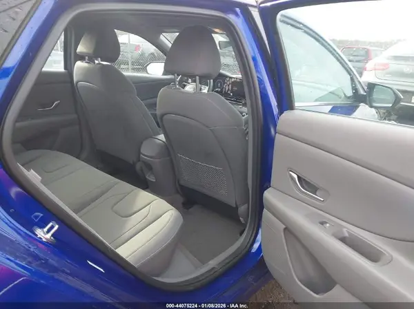 KMHLS4DG9RU760192 2024 HYUNDAI ELANTRA - Image 8