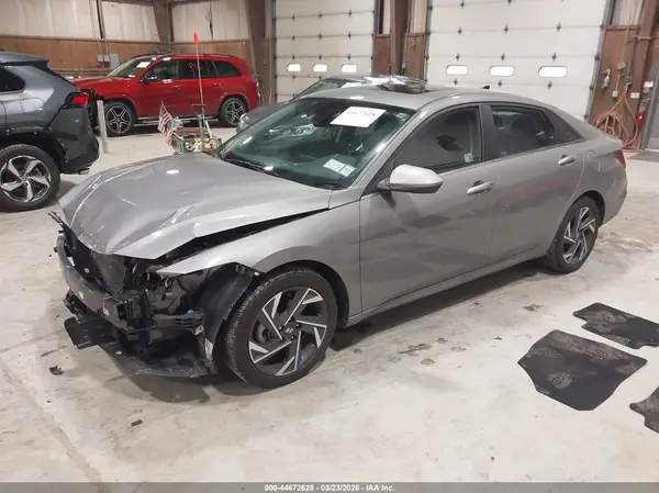 KMHLS4DG9RU767613 2024 HYUNDAI ELANTRA - Image 2