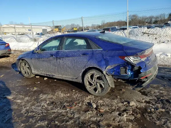 KMHLS4DG9RU780846 2024 HYUNDAI ELANTRA - Image 2