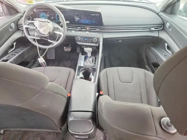 KMHLS4DG9RU783603 2024 HYUNDAI ELANTRA - Image 8