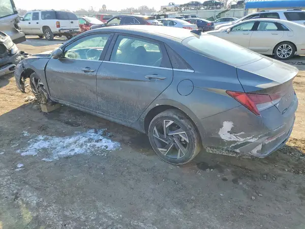KMHLS4DG9RU784623 2024 HYUNDAI ELANTRA - Image 2