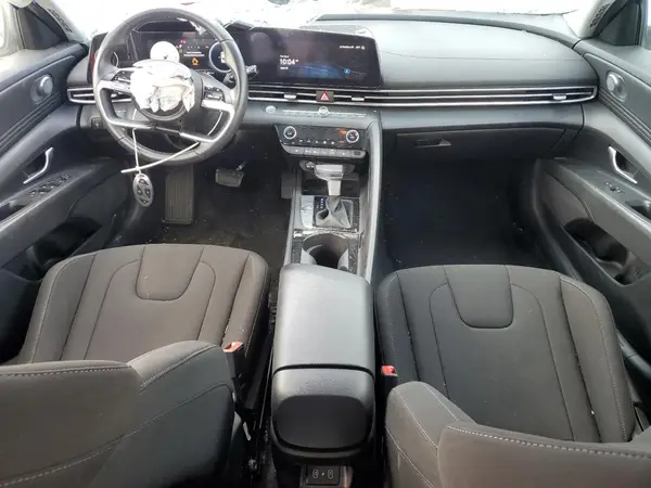 KMHLS4DG9RU787201 2024 HYUNDAI ELANTRA - Image 8