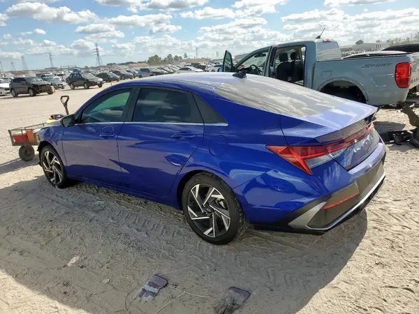 KMHLS4DG9RU789191 2024 HYUNDAI ELANTRA - Image 2