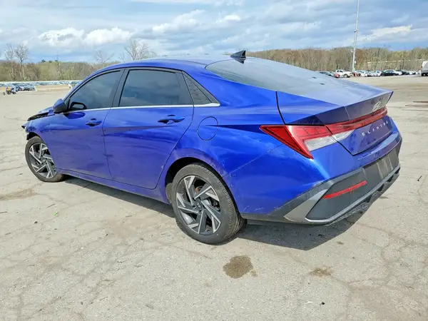 KMHLS4DG9RU809309 2024 HYUNDAI ELANTRA - Image 2