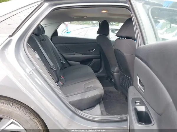 KMHLS4DG9RU811044 2024 HYUNDAI ELANTRA - Image 8