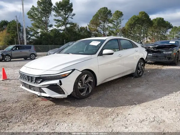 KMHLS4DG9RU823324 2024 HYUNDAI ELANTRA - Image 2