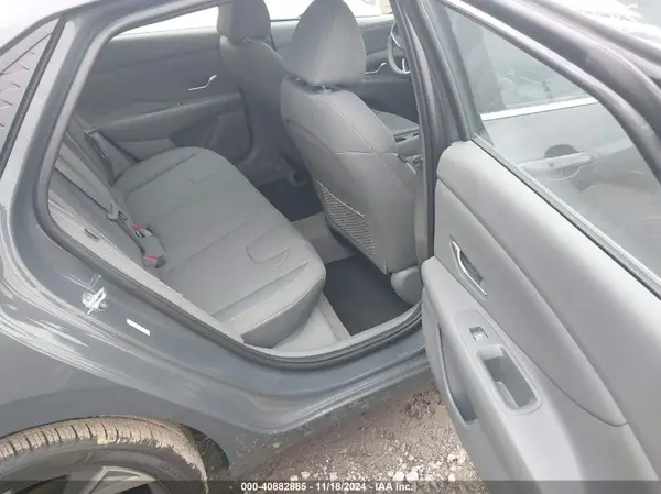 KMHLS4DG9RU843251 2024 HYUNDAI ELANTRA - Image 8
