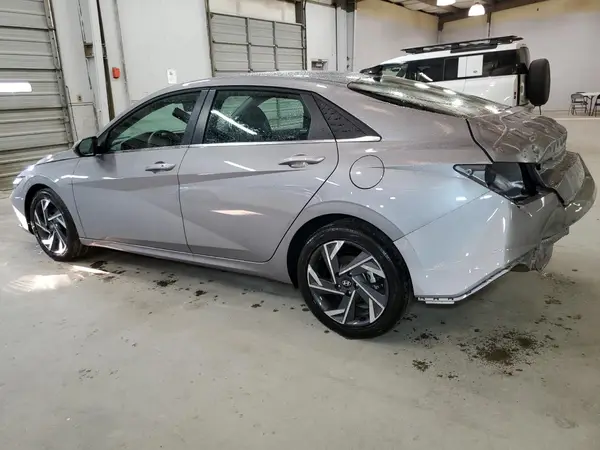 KMHLS4DG9SU018025 2025 HYUNDAI ELANTRA - Image 2
