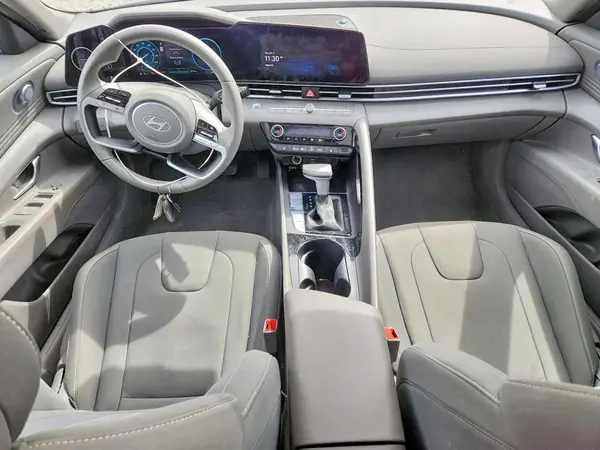 KMHLS4DG9SU022852 2025 HYUNDAI ELANTRA - Image 8