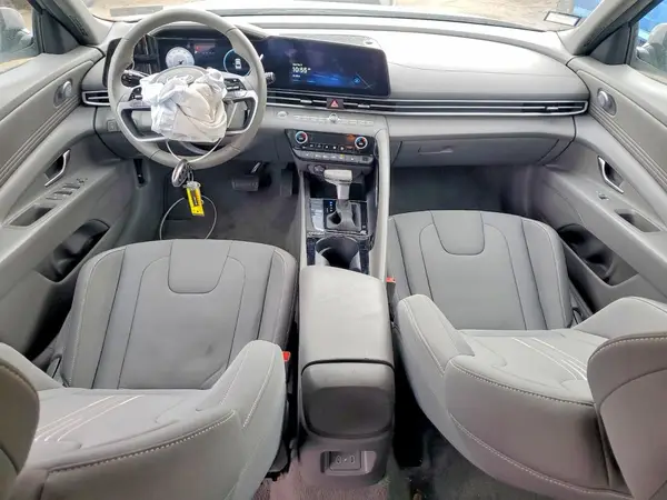 KMHLS4DG9SU023550 2025 HYUNDAI ELANTRA - Image 8